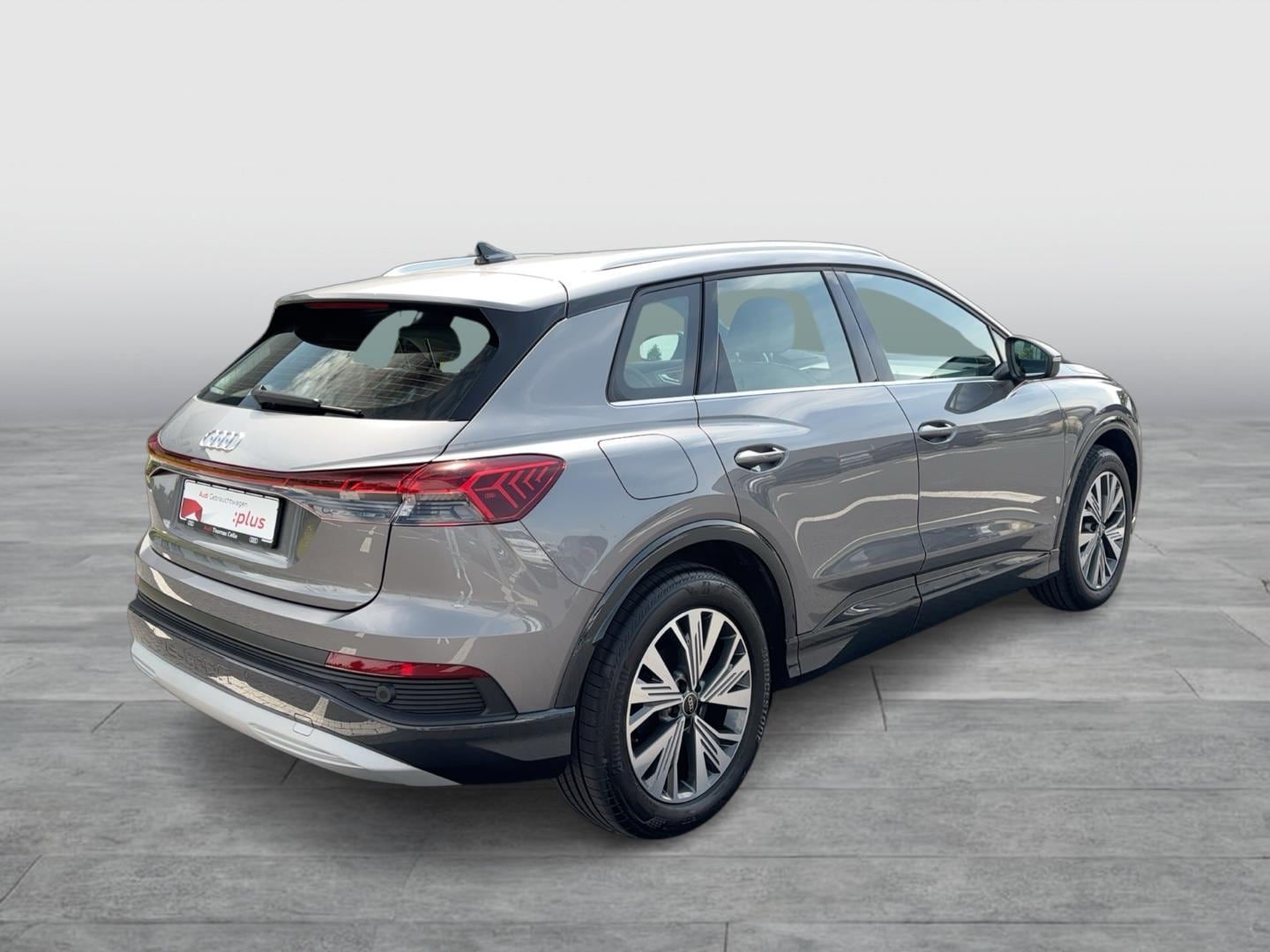 Bild über Audi Q4 e-tron 40 e-tron - für weitere Informationen kontaktieren Sie den Audi Partner
