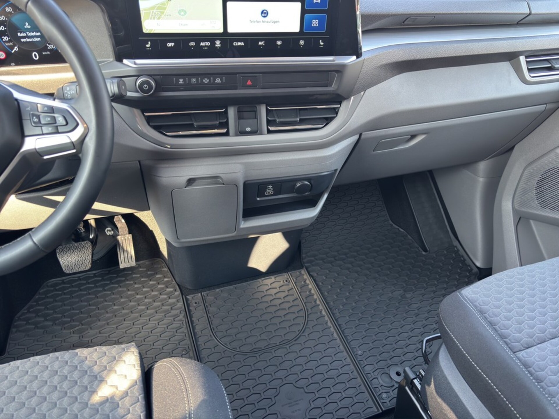 Volkswagen Caravelle langer Radstand Life