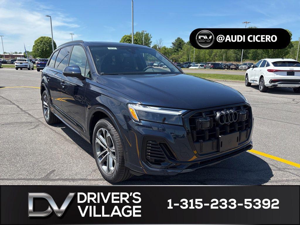 2026 Audi Q7 45 Premium quattro Tiptronic's photo