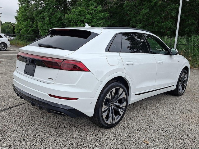 2026 Audi Q8