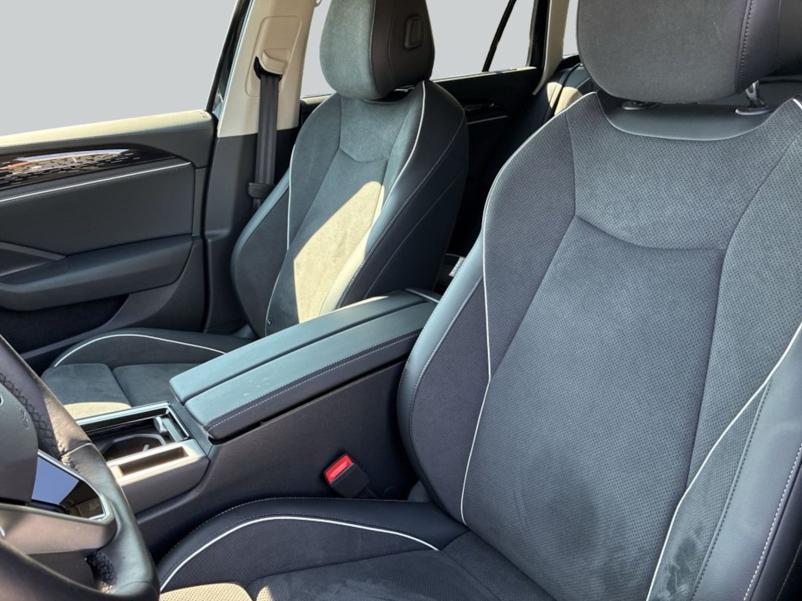 Volkswagen Passat – Bild 13
