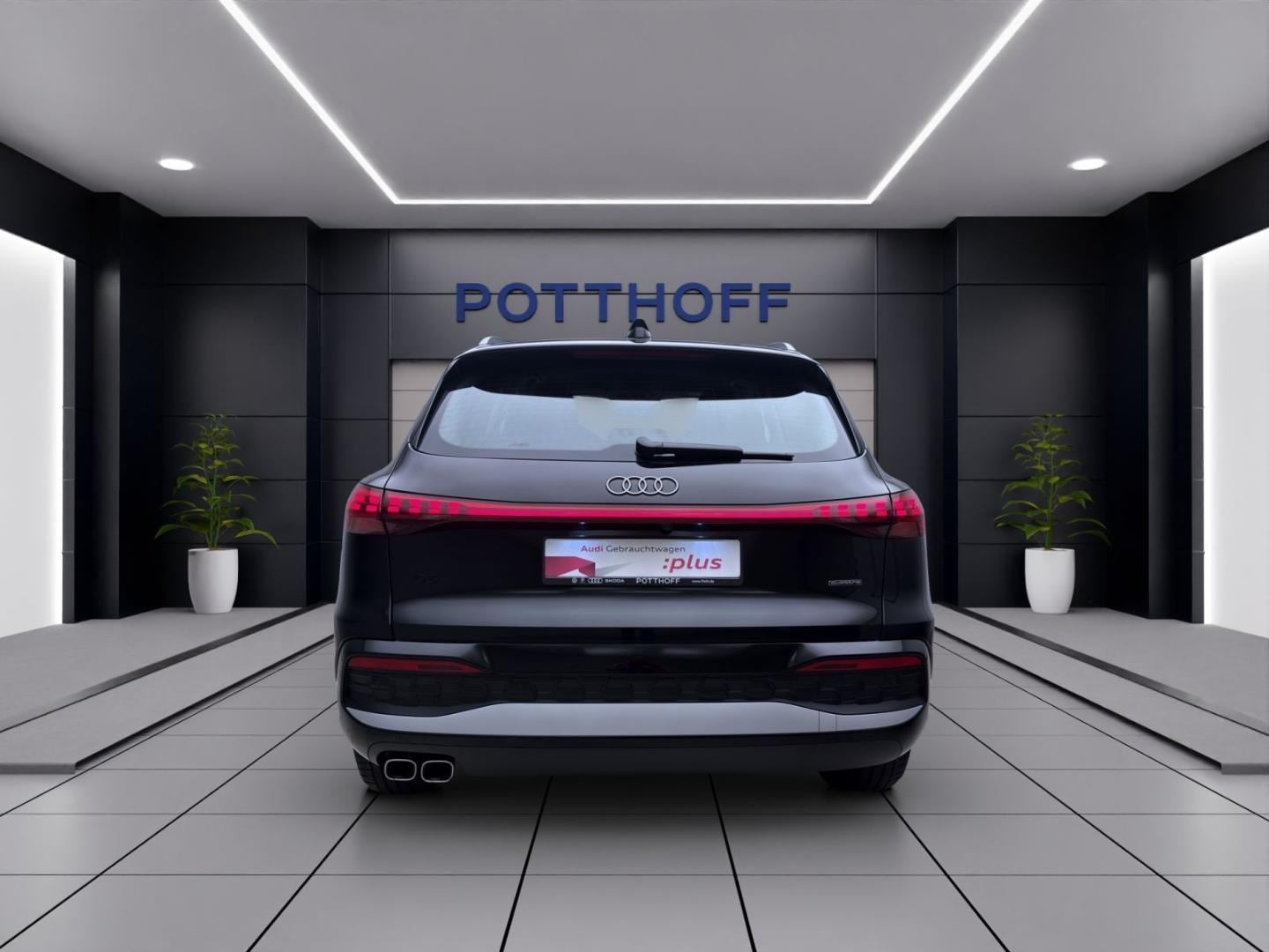 Bild über Audi Q5 SUV TDI quattro 150 kW S tronic - für weitere Informationen kontaktieren Sie den Audi Partner