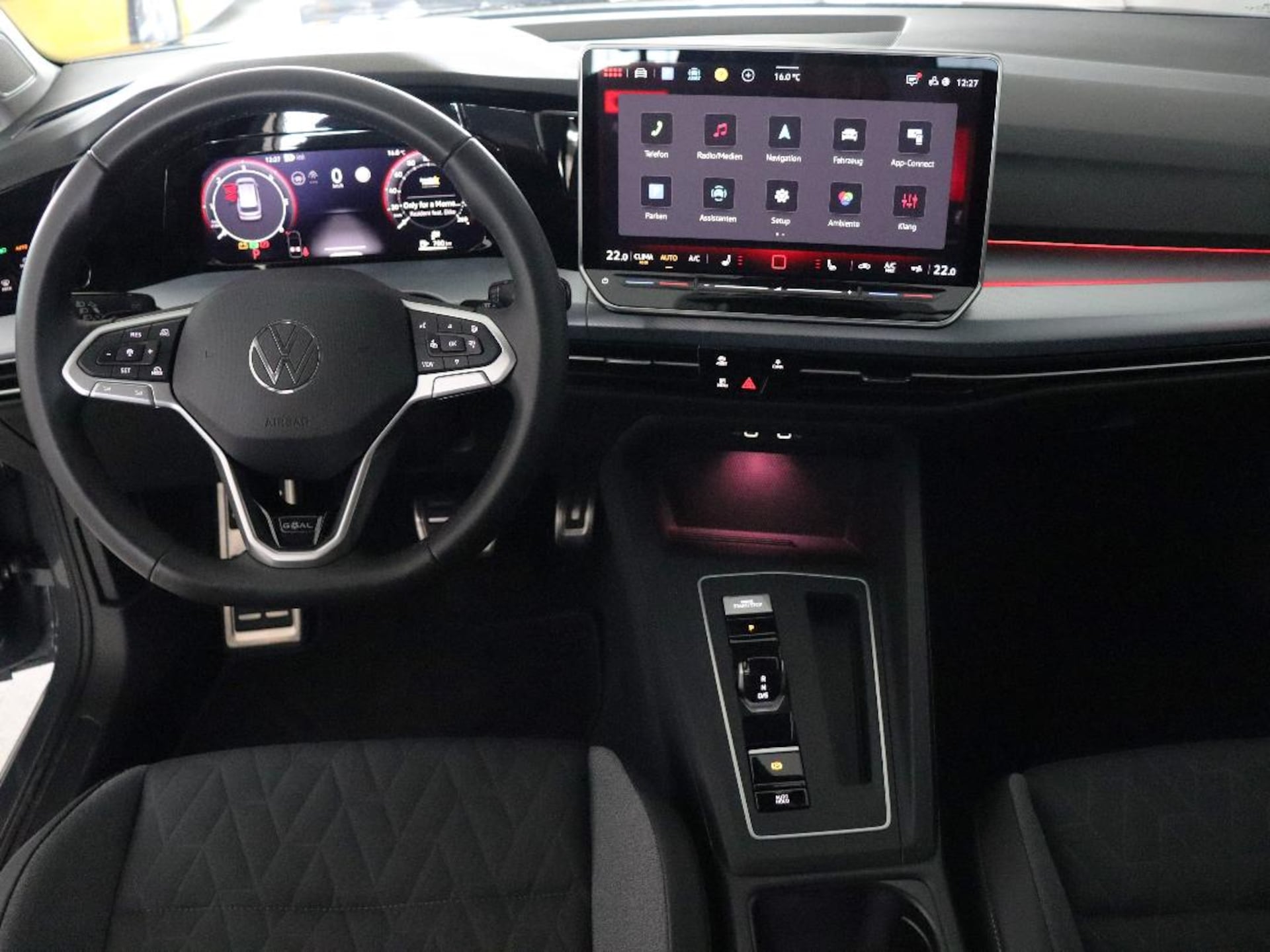 Volkswagen Golf Variant Life