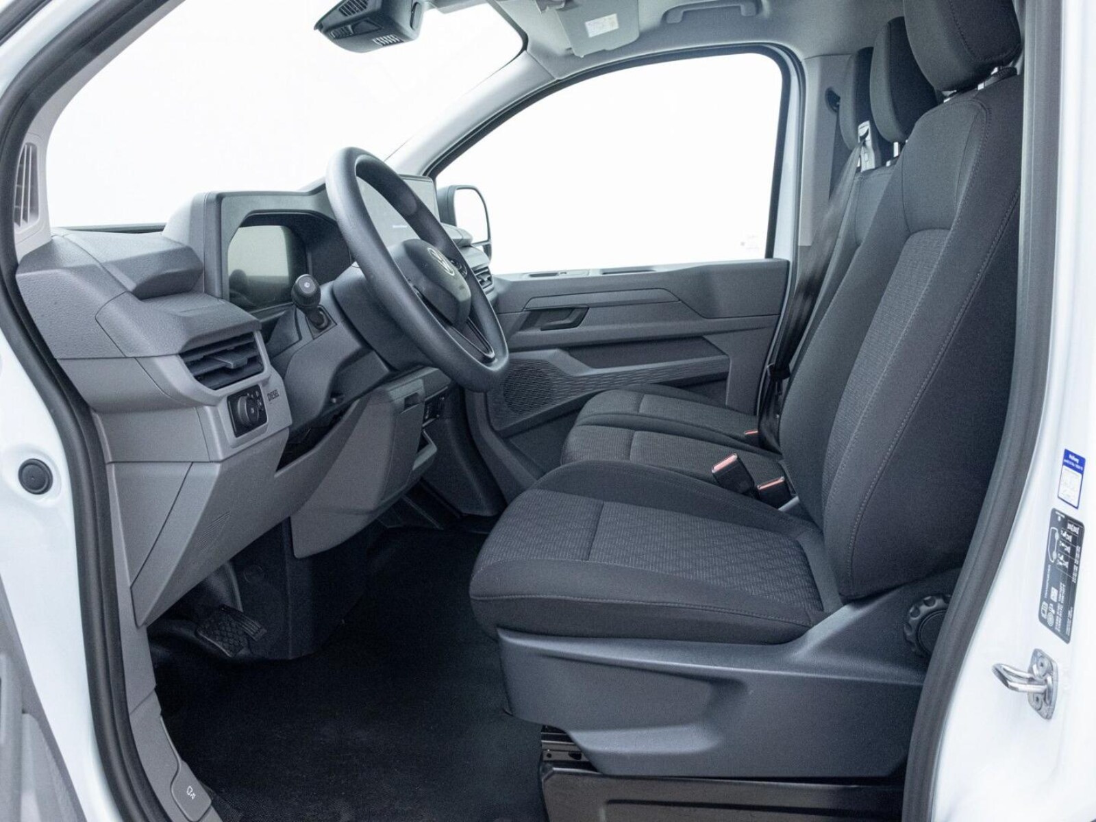 Volkswagen Transporter Kasten kurzer Radstand – Bild 11