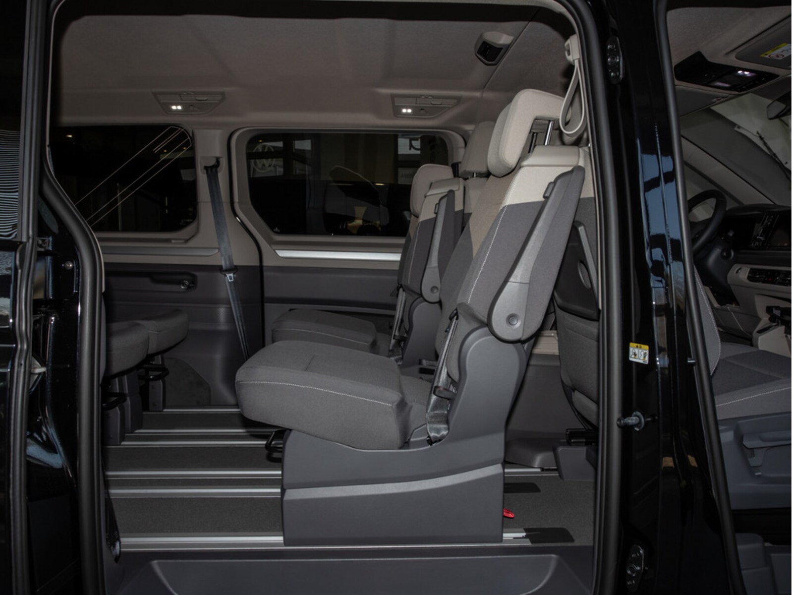 Volkswagen Multivan Langversion – Bild 11