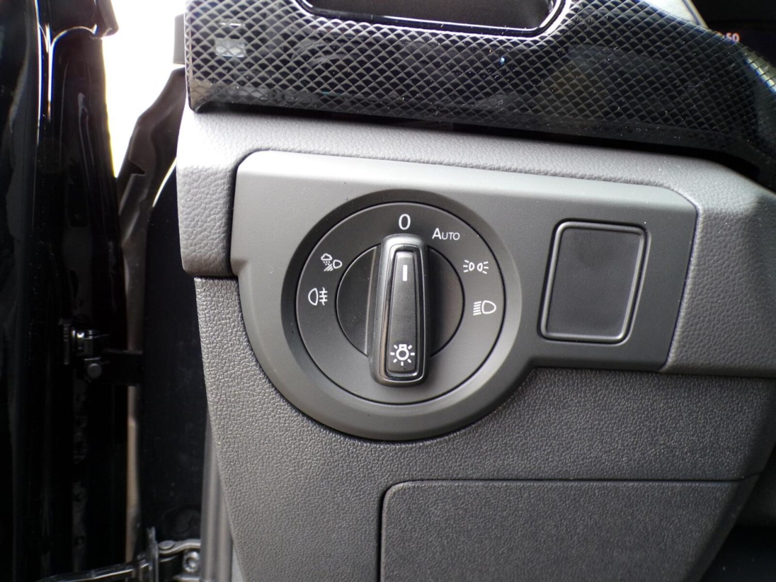 Volkswagen T-Cross – Bild 11