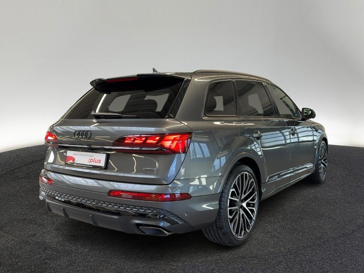 Bild über Audi Q7 SUV S line business TDI quattro 210 kW tiptronic - für weitere Informationen kontaktieren Sie den Audi Partner