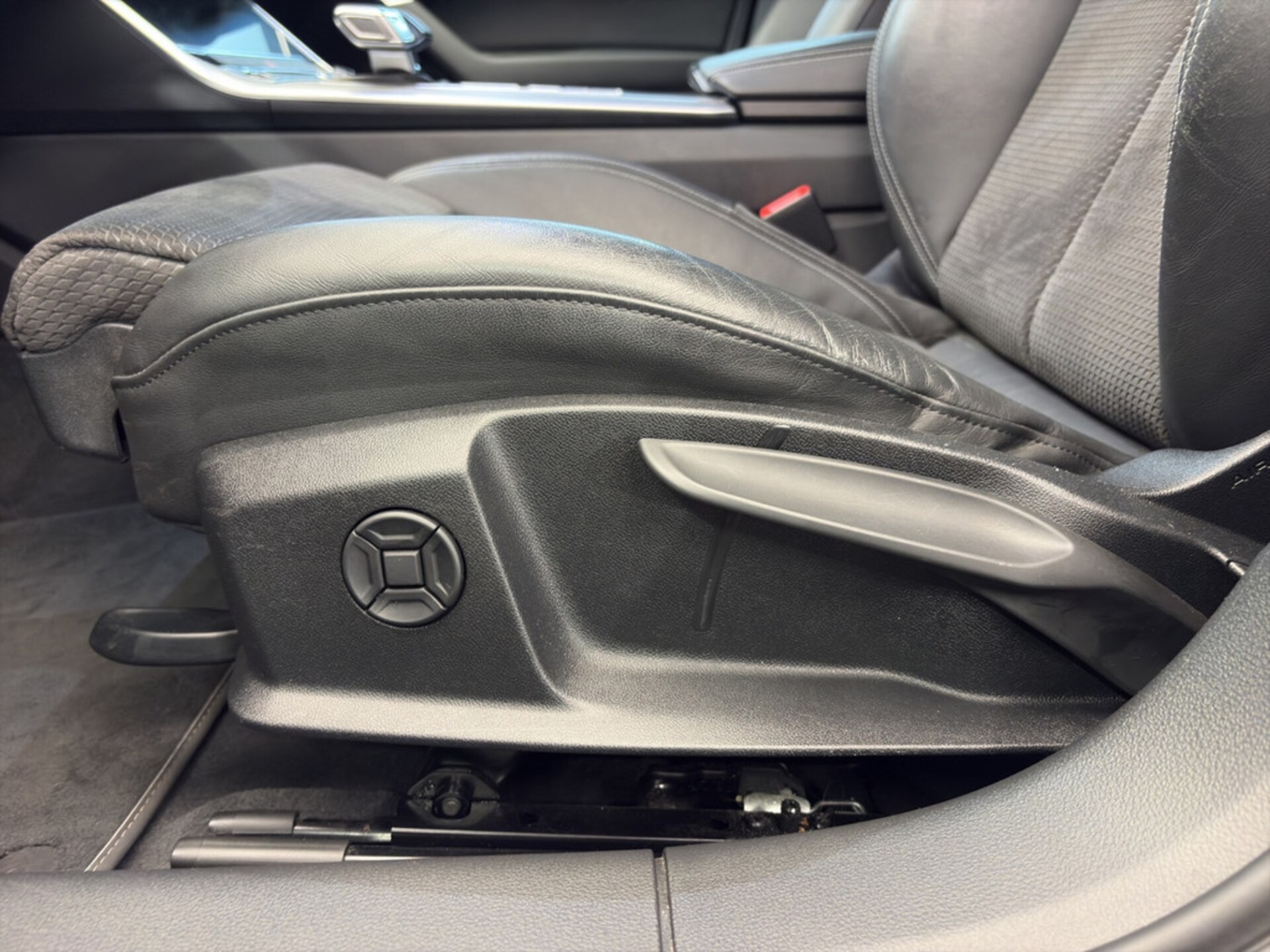 Audi A6 Avant Sport
