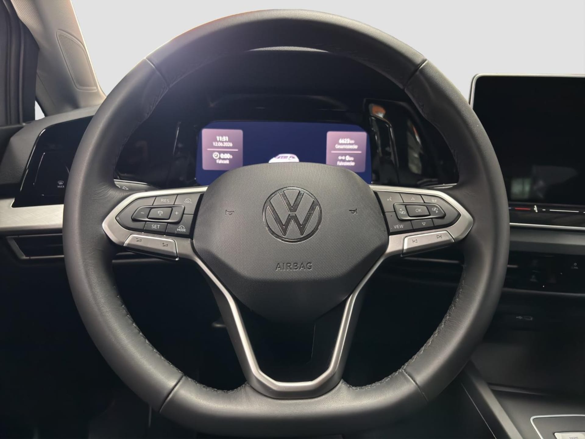 Volkswagen Golf Life