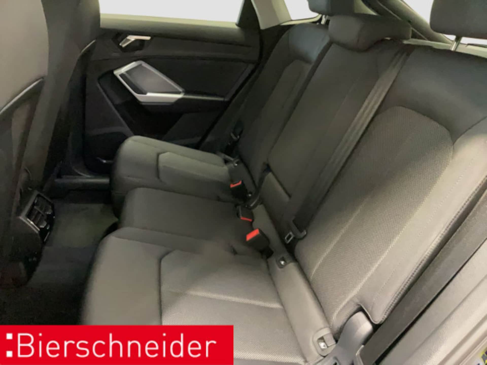 Audi Q3 Sportback S line