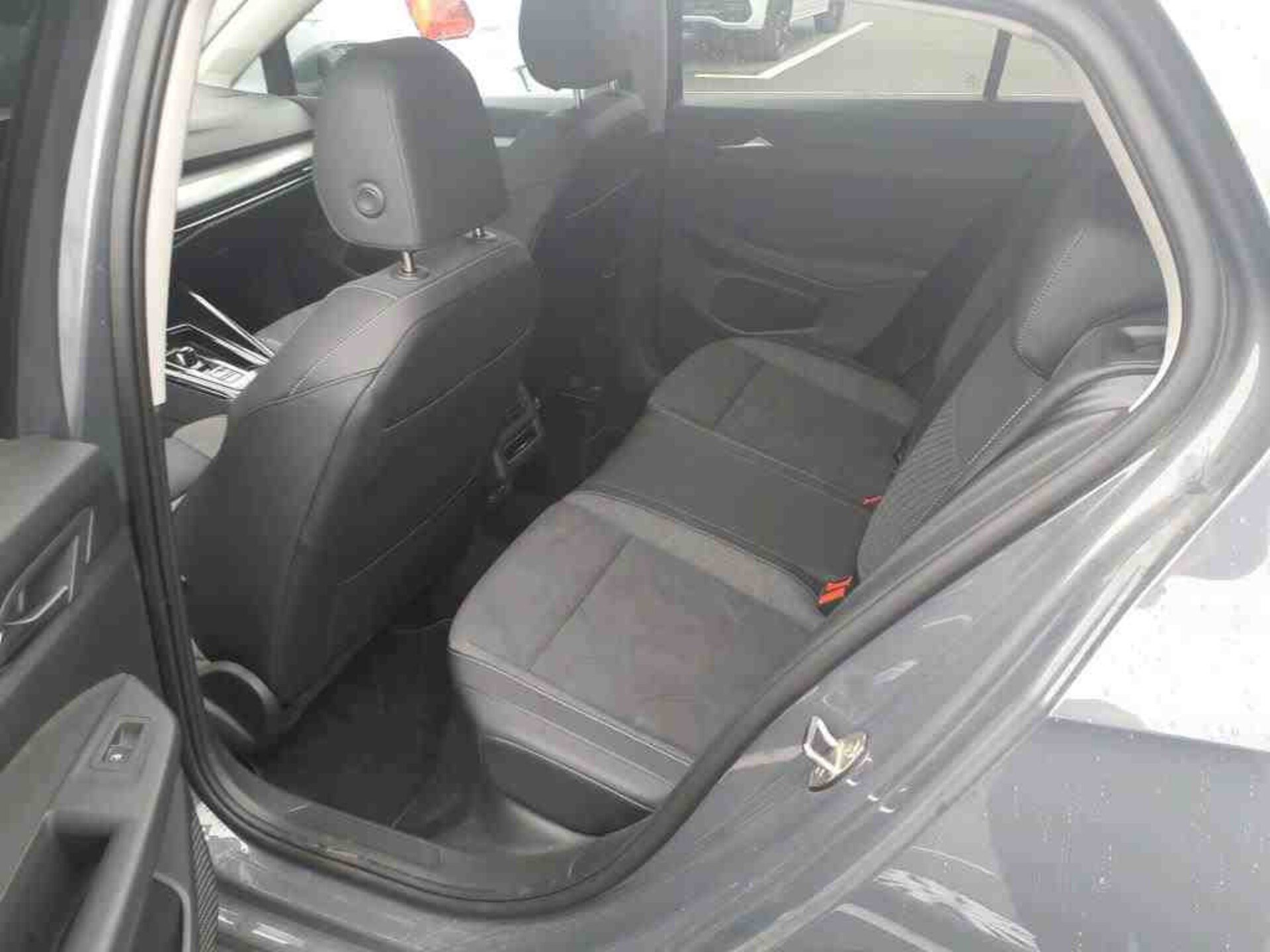 Volkswagen Golf Style