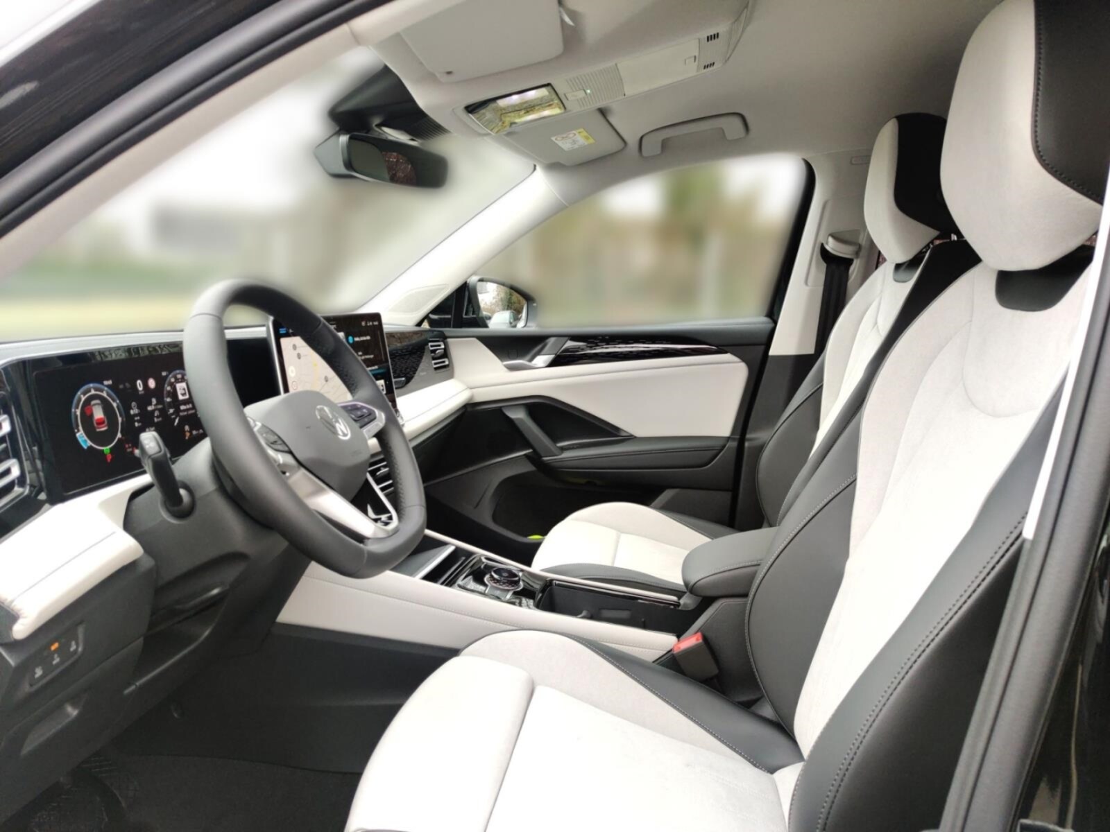 Volkswagen Tiguan – Bild 7