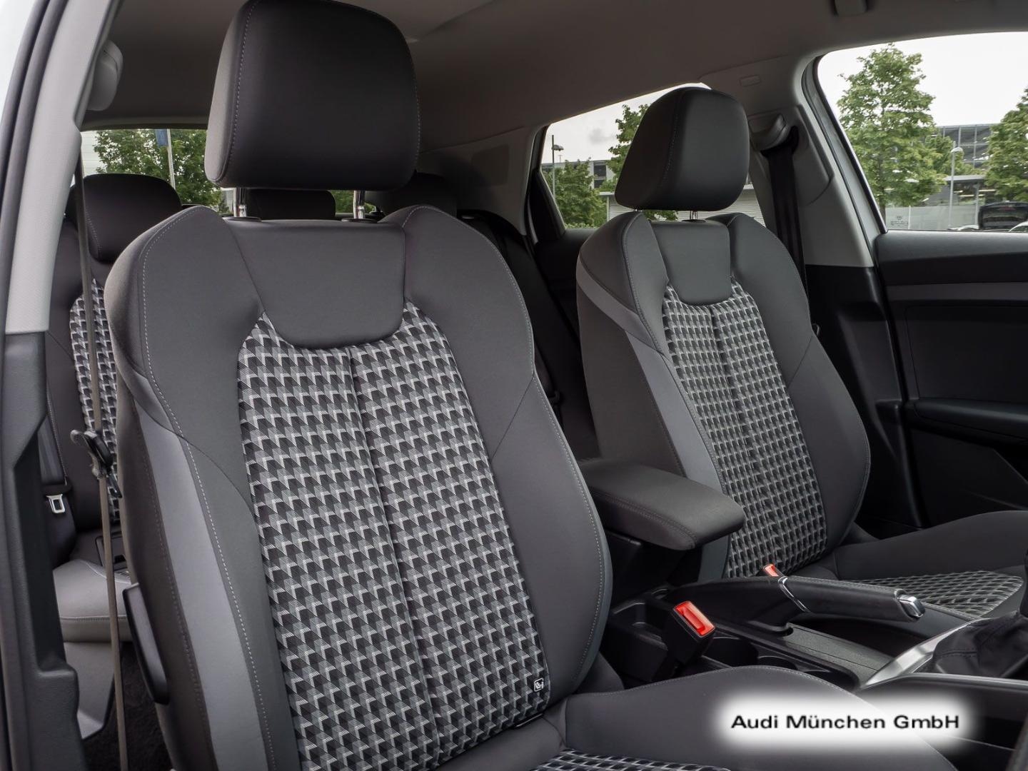 Bild über Audi A1 Sportback advanced 25 TFSI S tronic - für weitere Informationen kontaktieren Sie den Audi Partner