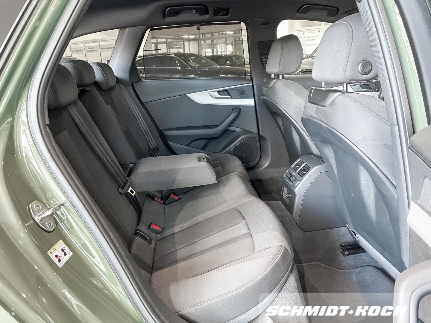 Bild über Audi A4 Avant S line 35 TFSI S tronic - für weitere Informationen kontaktieren Sie den Audi Partner