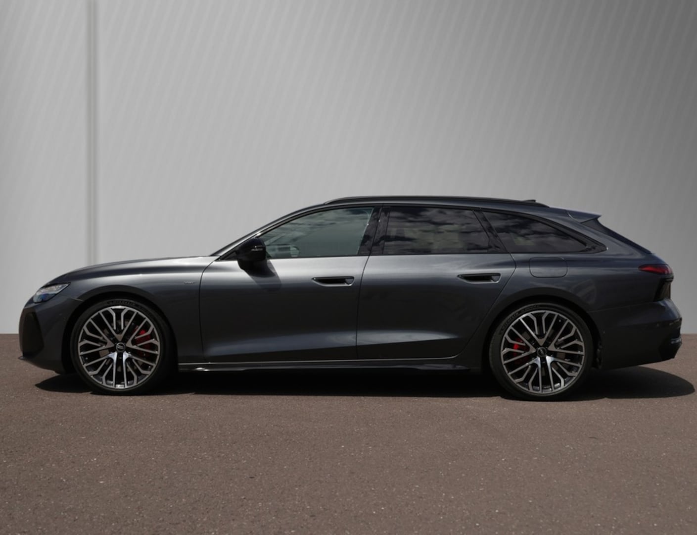 Bild über Audi A6 Avant e-hybrid e-hybrid quattro 270 kW S tronic - für weitere Informationen kontaktieren Sie den Audi Partner