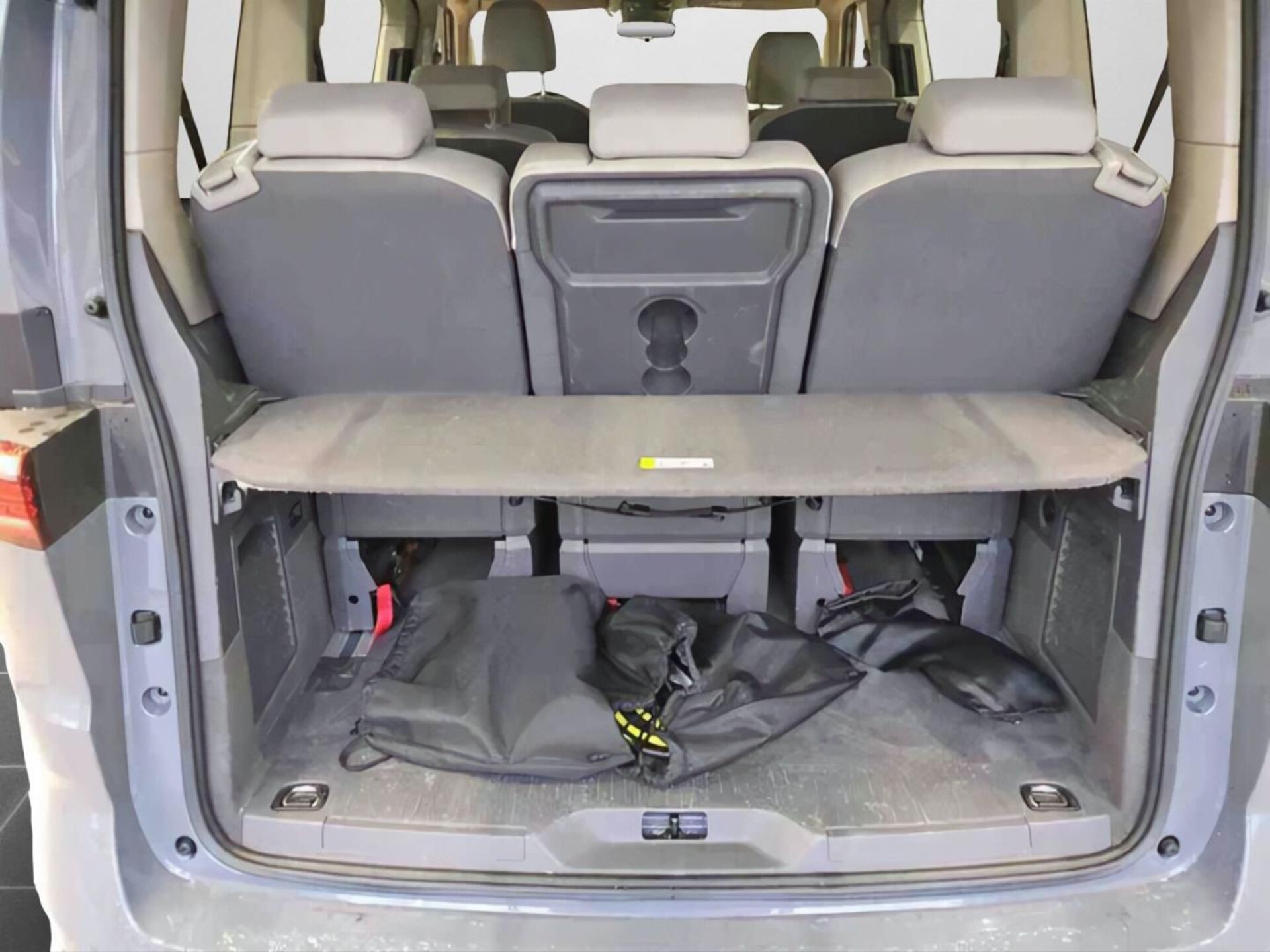 Volkswagen Multivan Basis-Modell