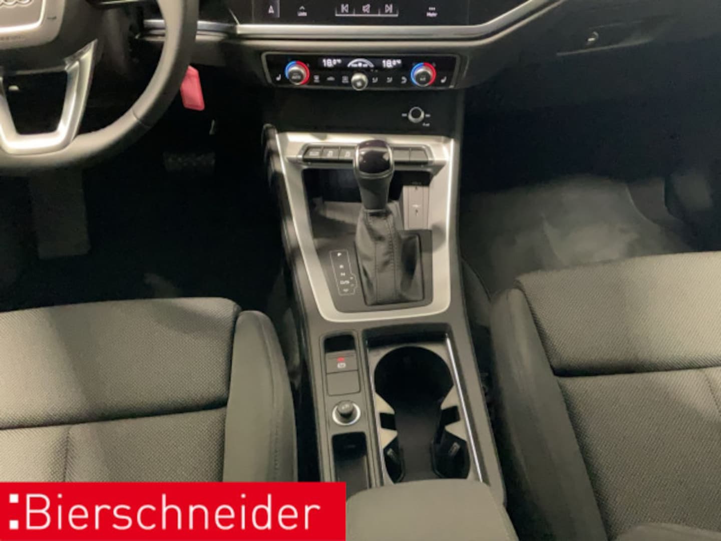Bild über Audi Q3 Sportback TFSI 110 kW S tronic - für weitere Informationen kontaktieren Sie den Audi Partner