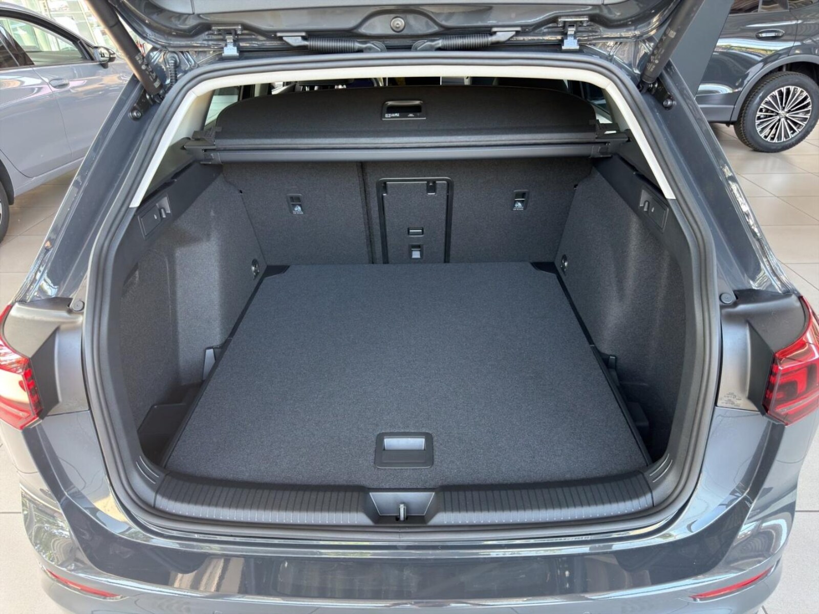 Volkswagen Golf Variant – Bild 25