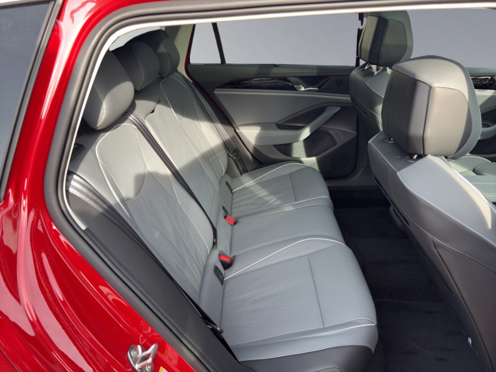 Volkswagen Passat – Bild 18