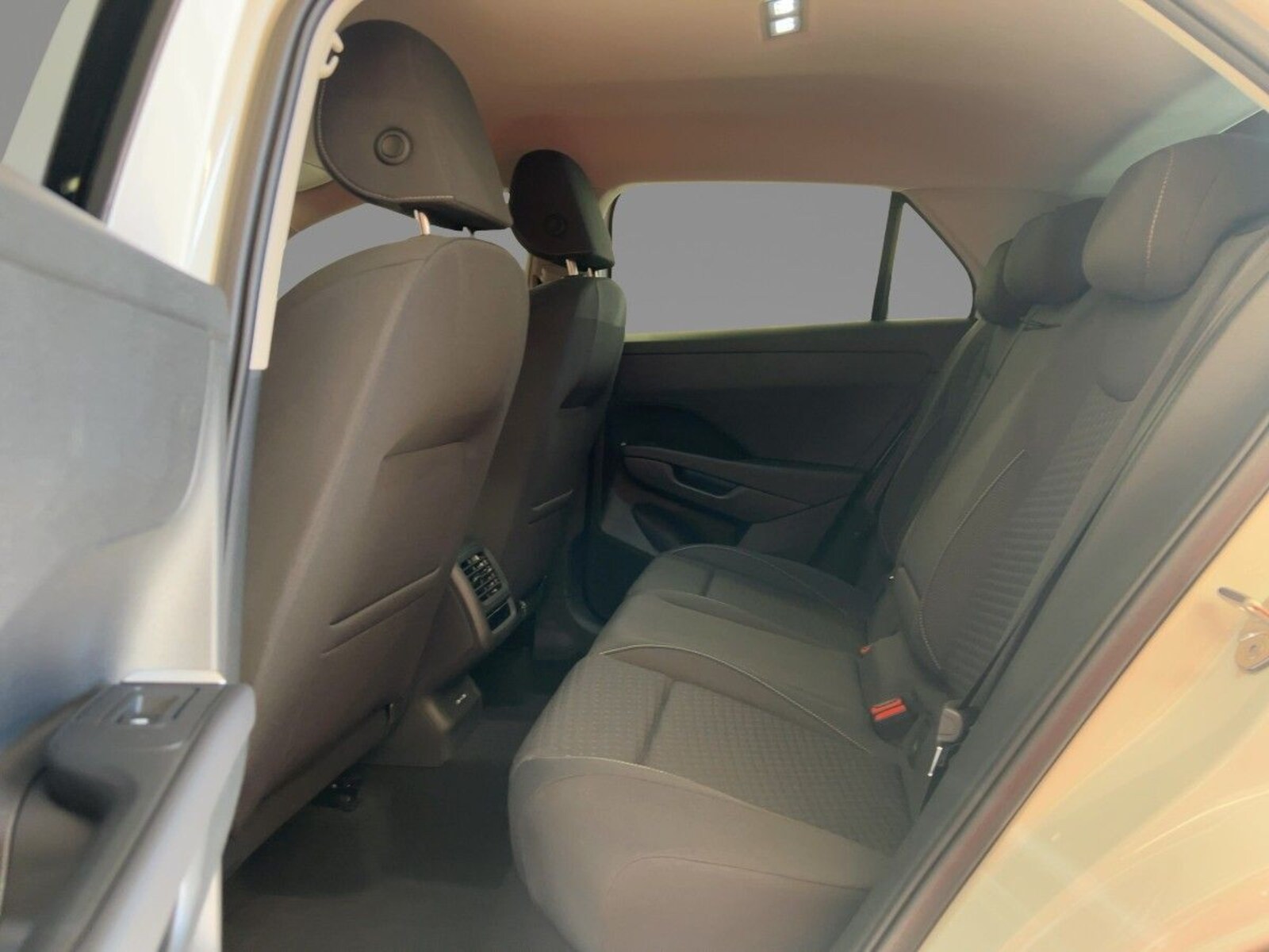 Volkswagen T-Roc – Bild 7