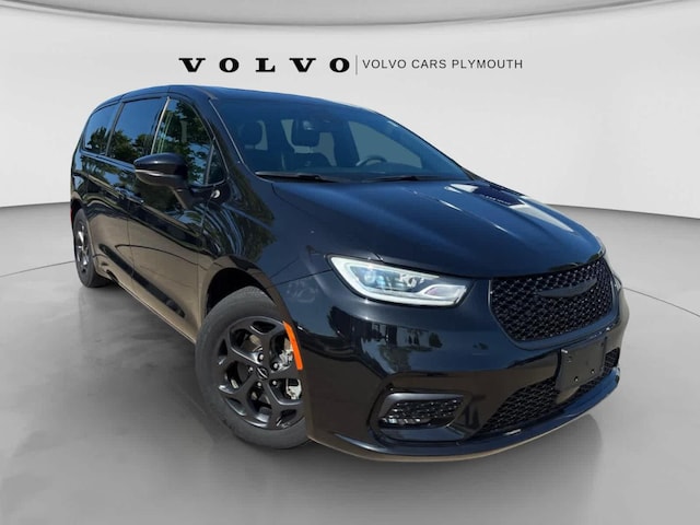 2023 Chrysler Pacifica Hybrid Touring L