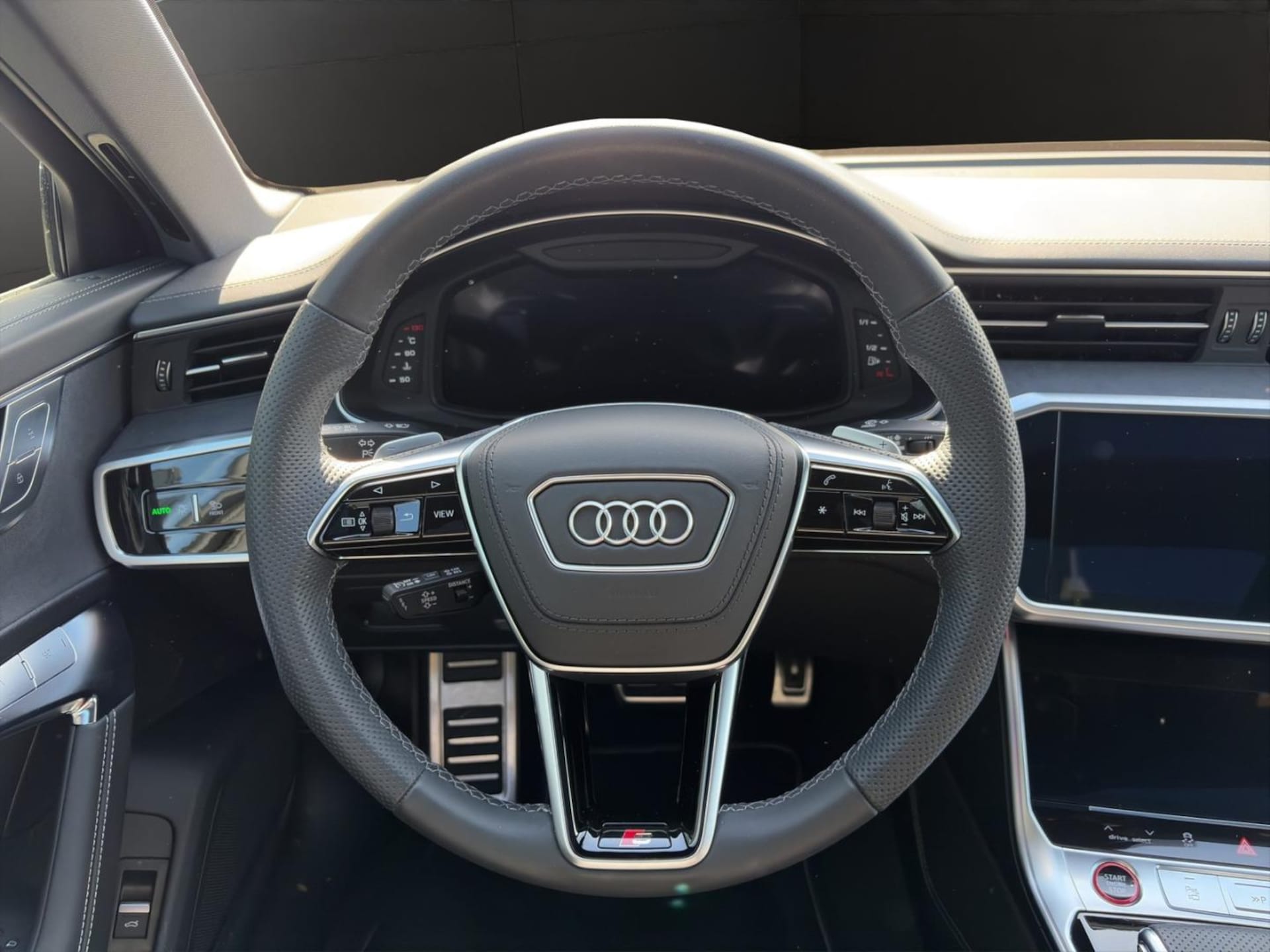 Audi S6 Avant
