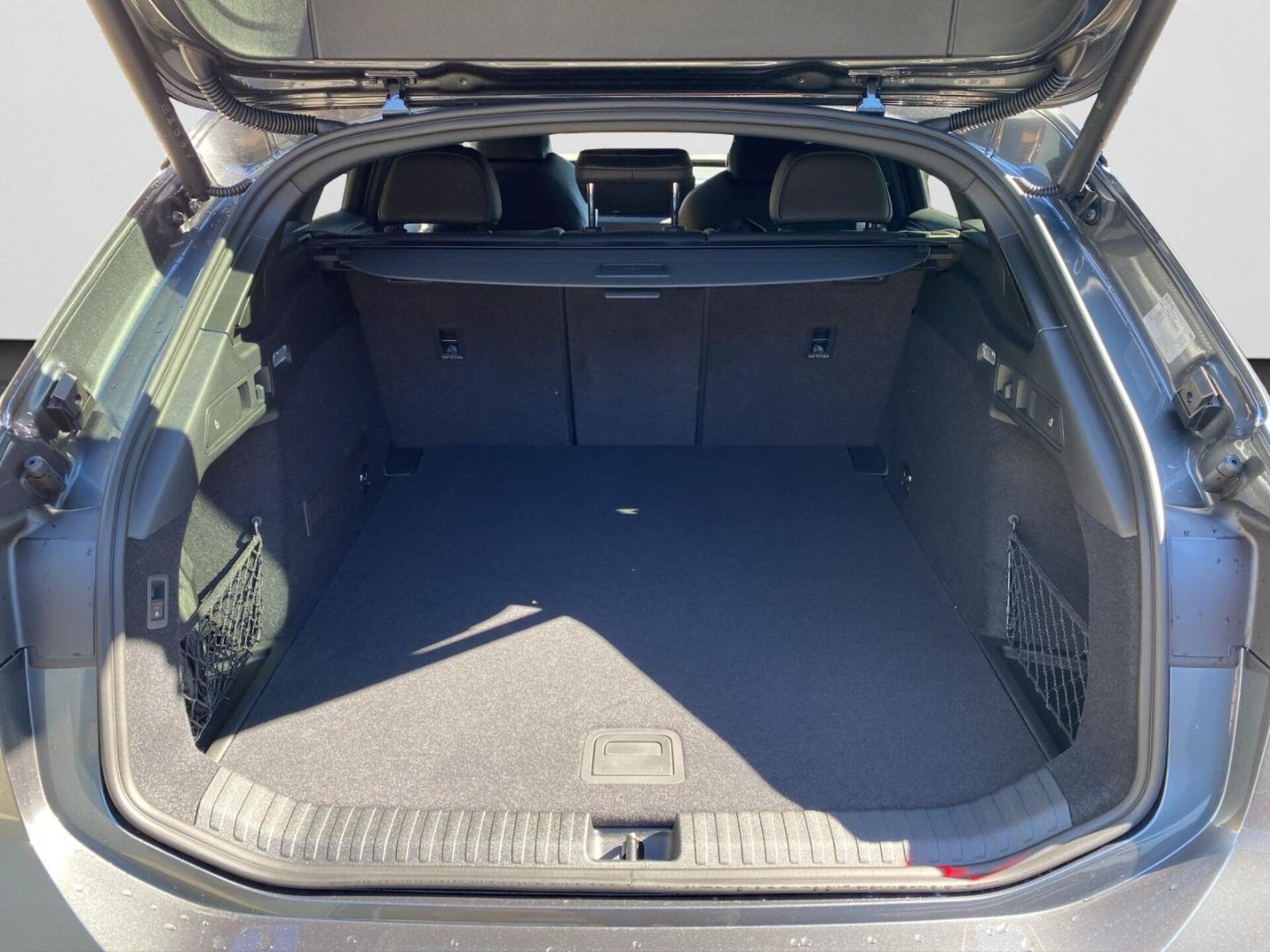 Audi A6 Avant e-tron