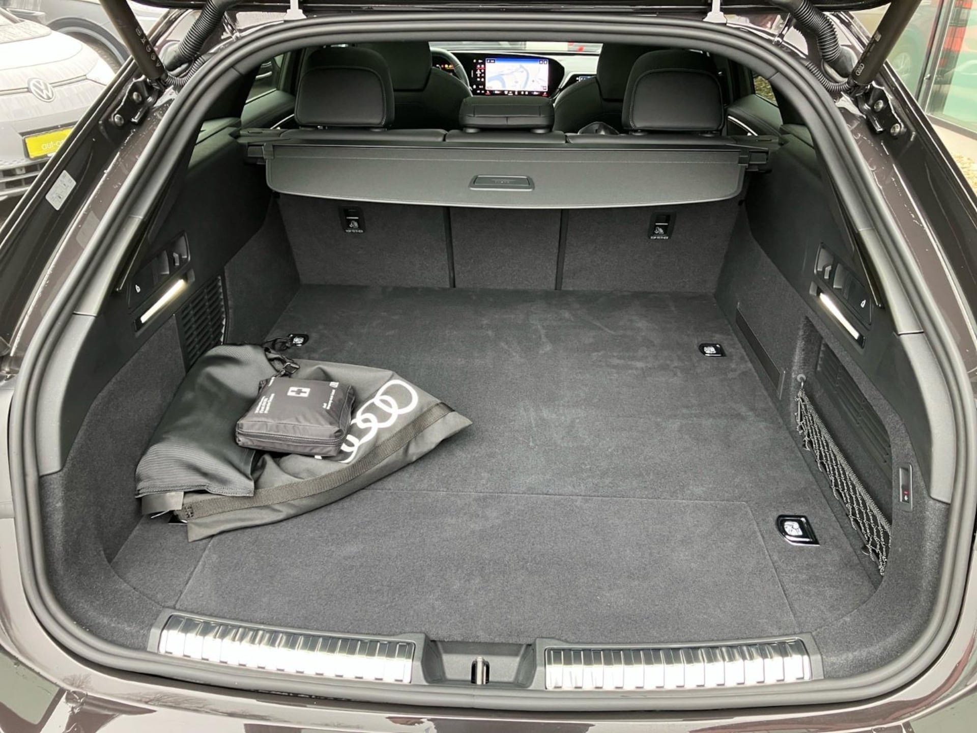 Audi A6 Avant e-hybrid edition one