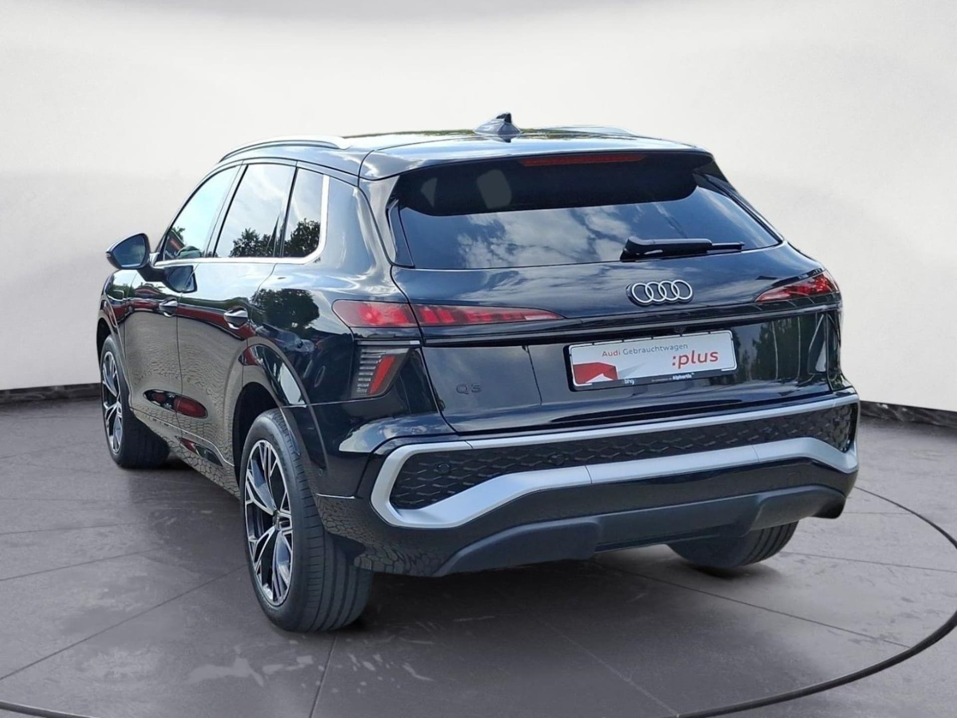 Audi Q3 SUV e-hybrid