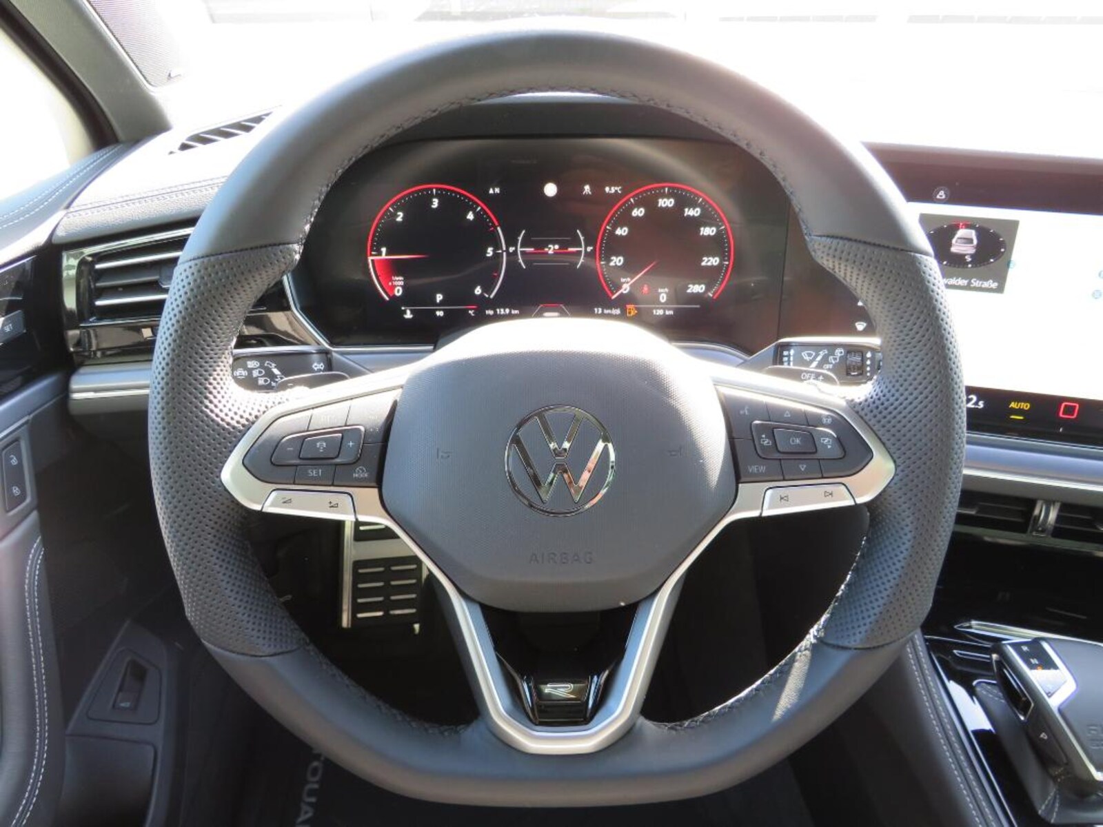 Volkswagen Touareg – Bild 14