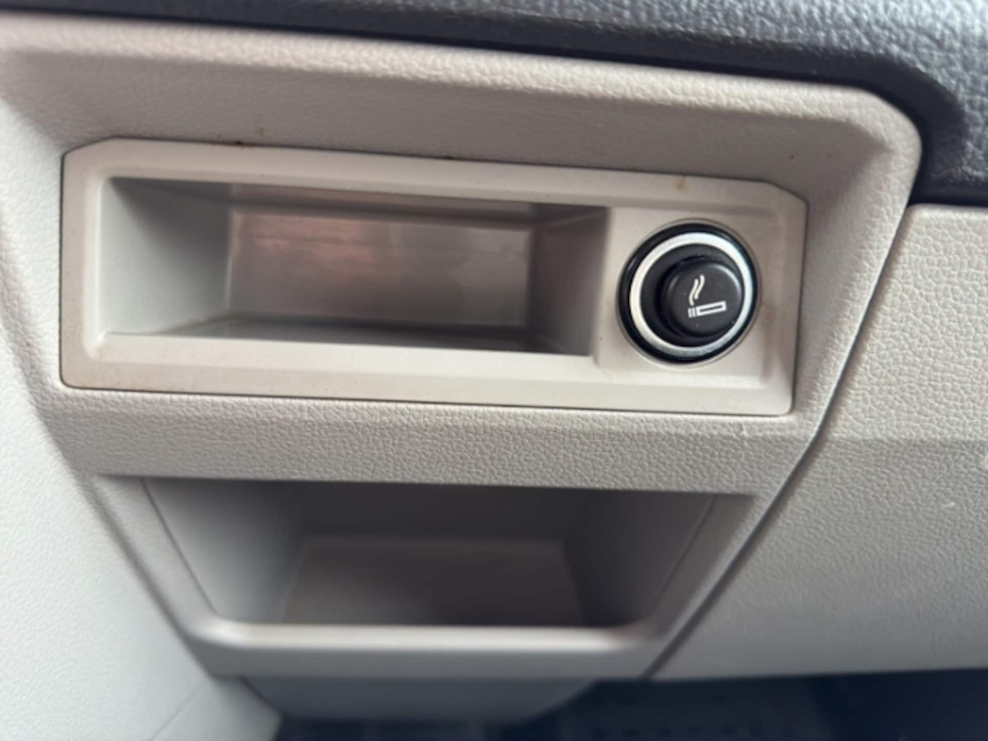 Volkswagen T6 Transporter Kasten langer Radstand