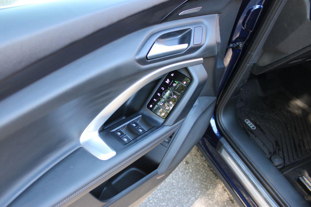 2025 Audi Q5 Premium Plus - Photo 25
