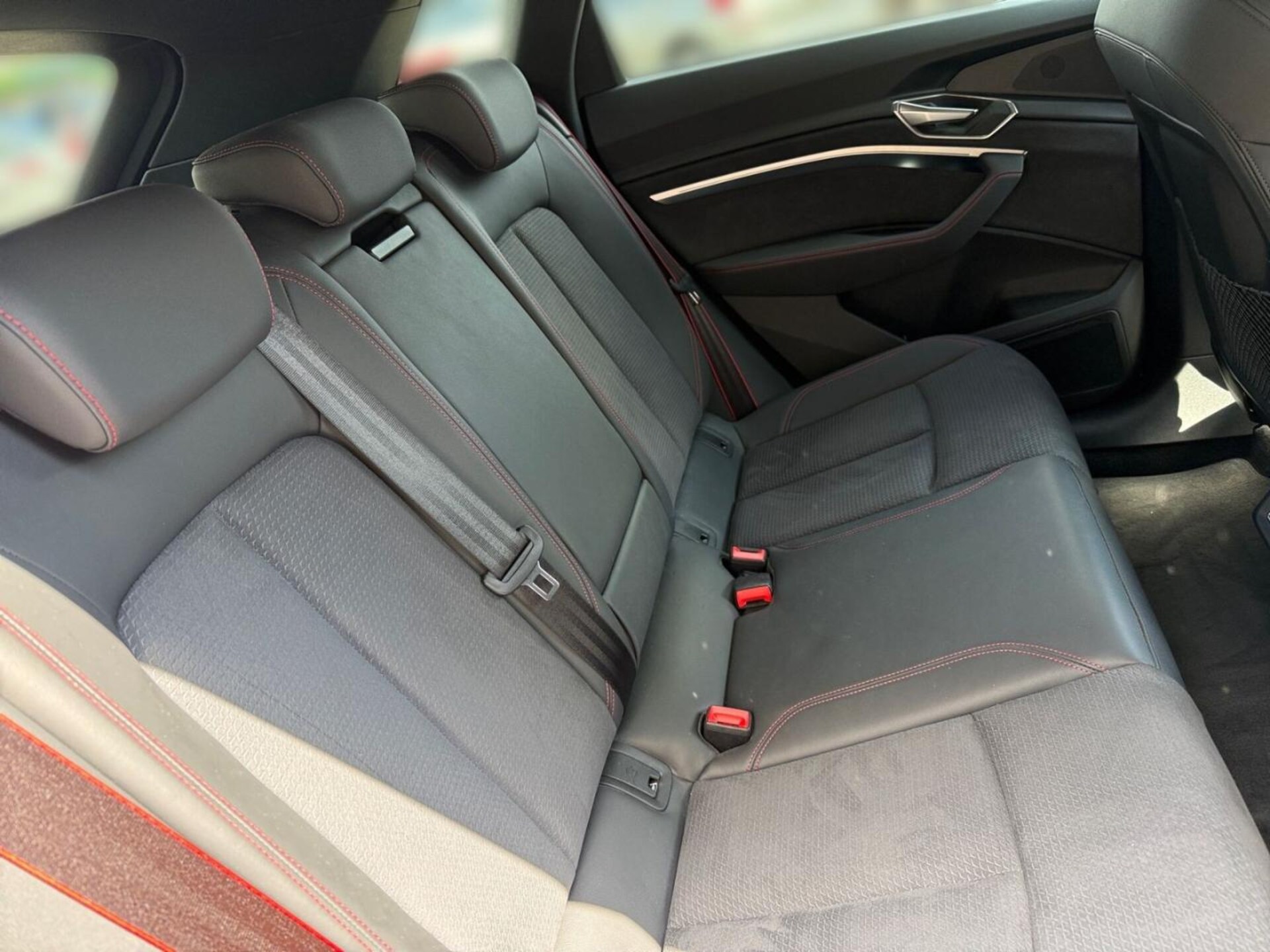 Audi Q8 e-tron S line