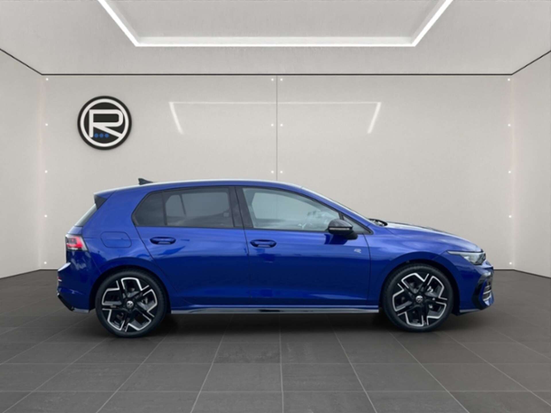 Volkswagen Golf R-Line