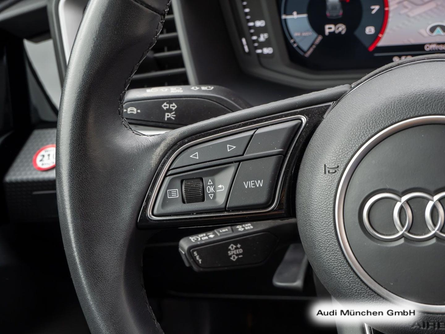 Bild über Audi A1 Sportback advanced 25 TFSI S tronic - für weitere Informationen kontaktieren Sie den Audi Partner