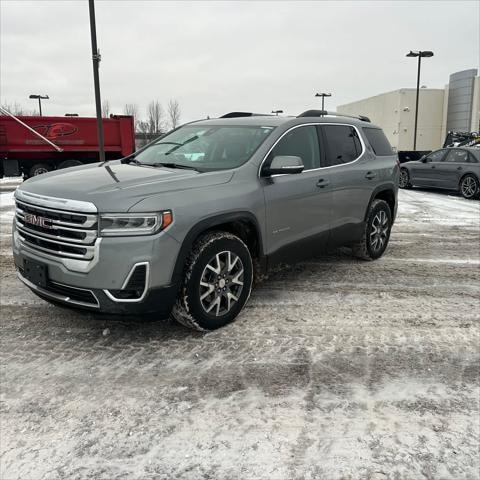 2023 GMC Acadia SLT's photo