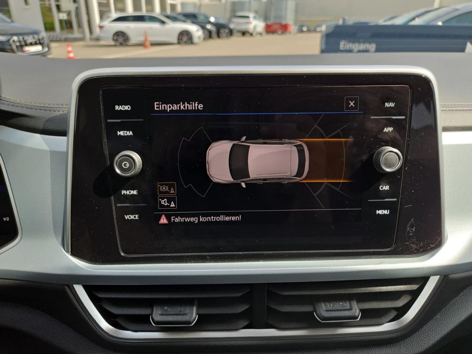 Volkswagen T-Roc Life