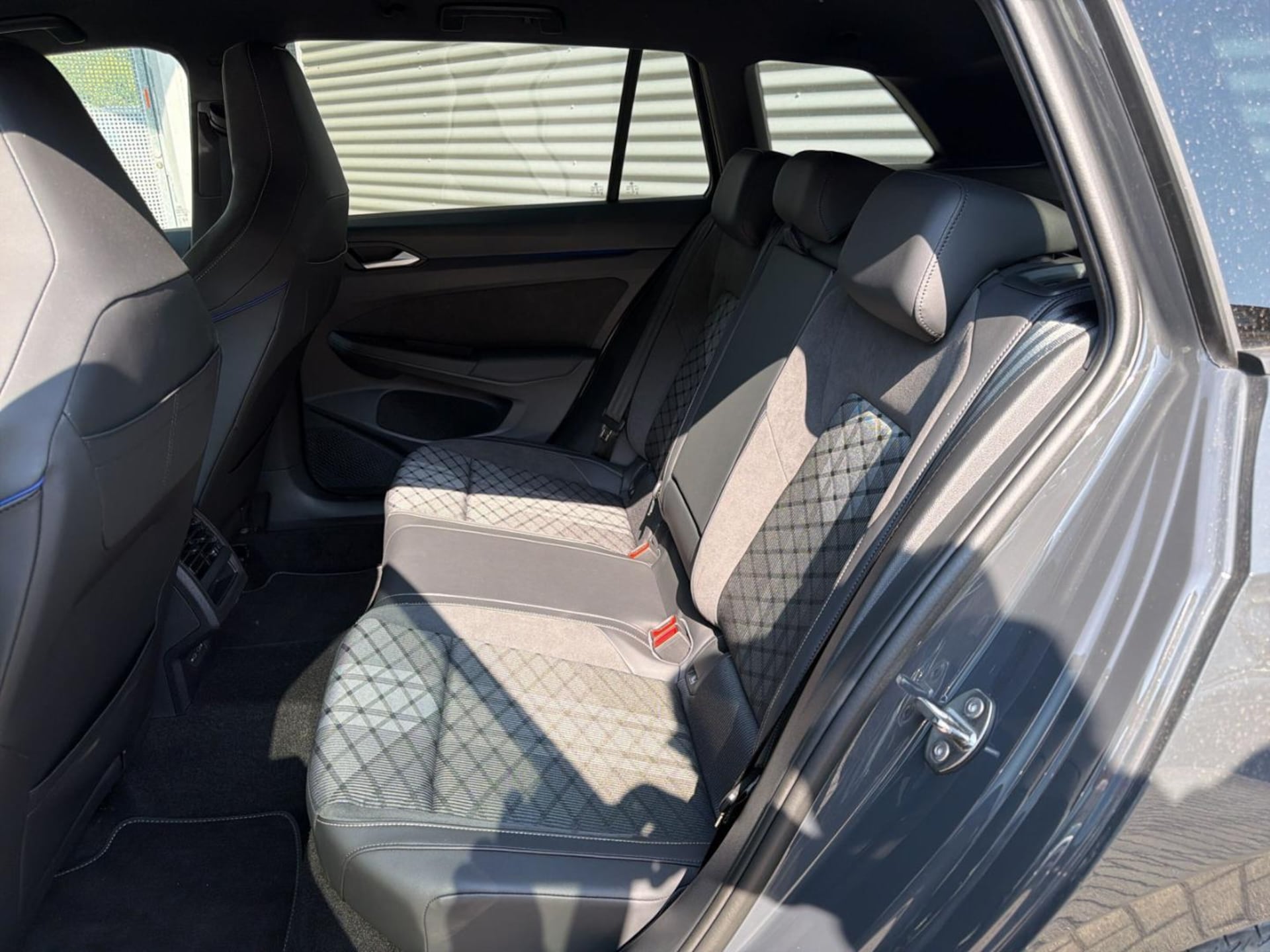 Volkswagen Golf Variant R-Line