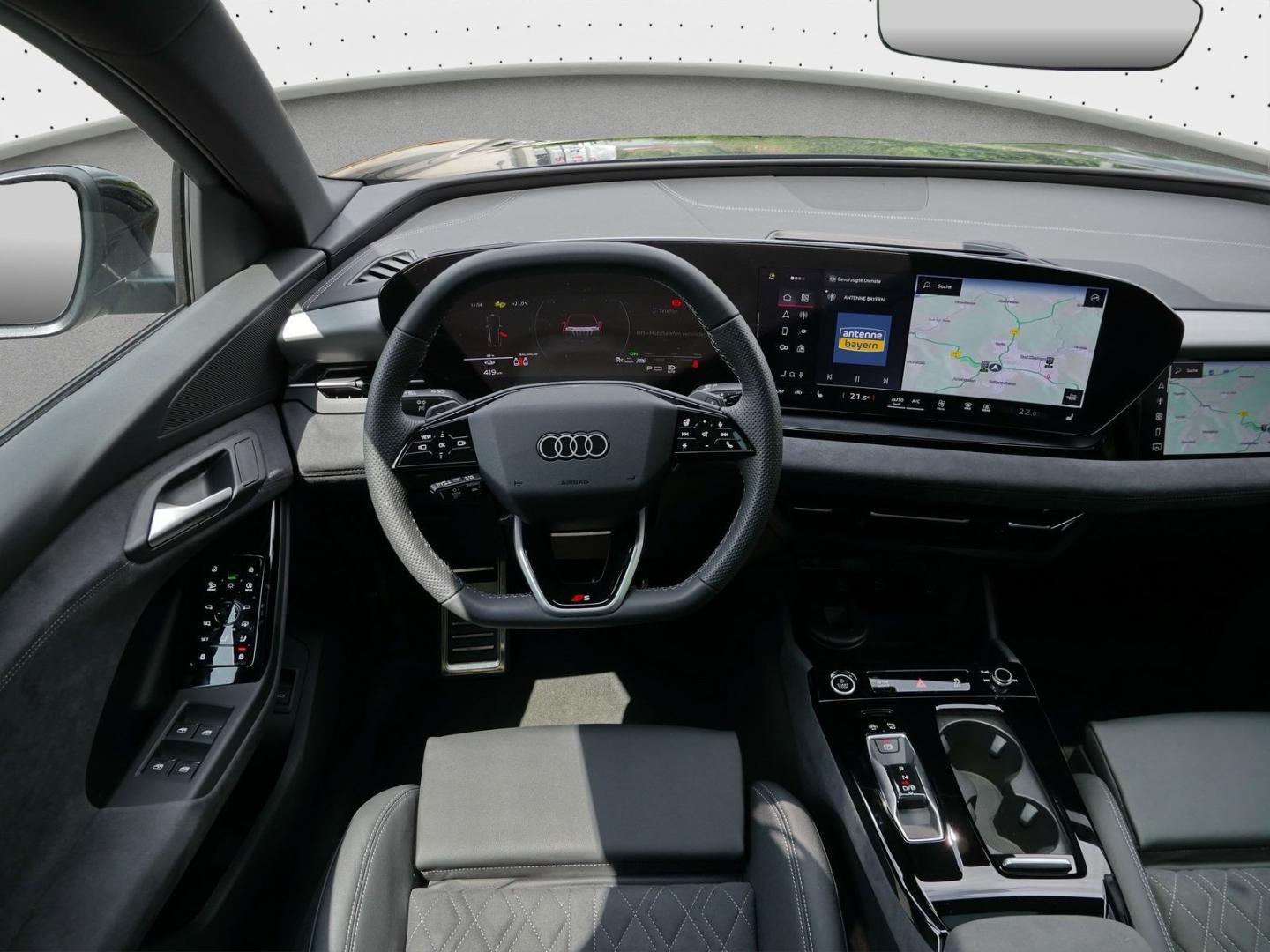 Image about Audi Q6 SUV e-tron e-tron quattro