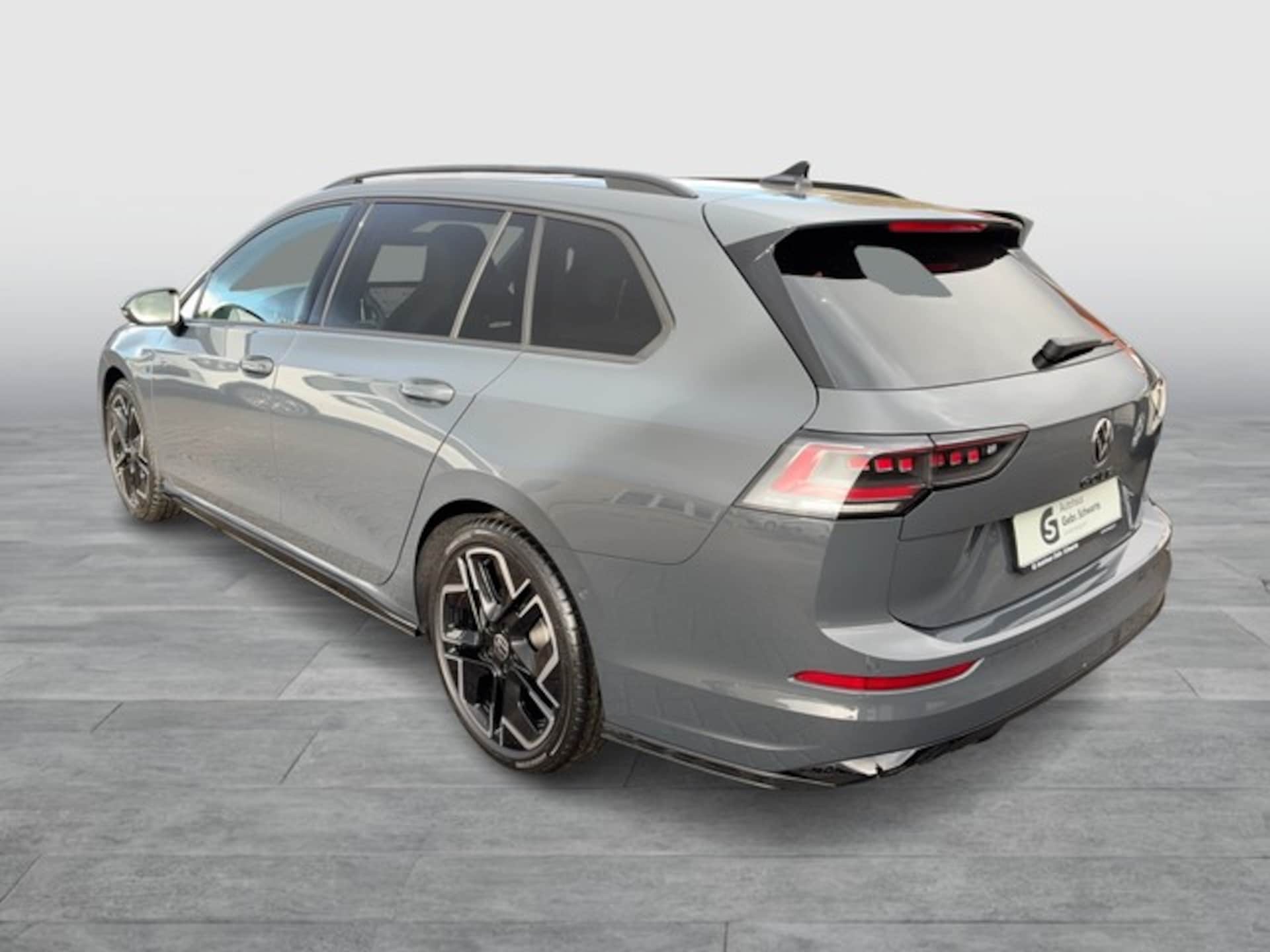 Volkswagen Golf Variant R-Line