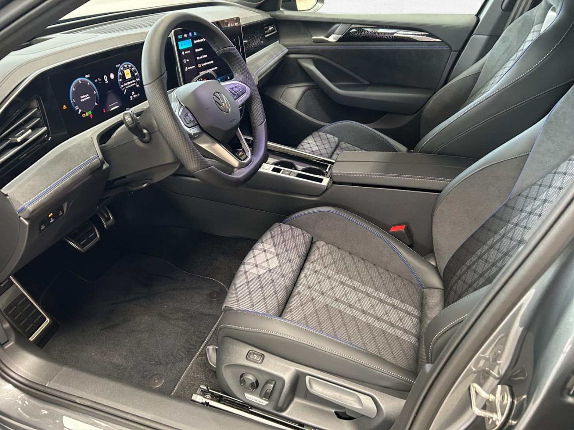 Volkswagen Passat R-Line