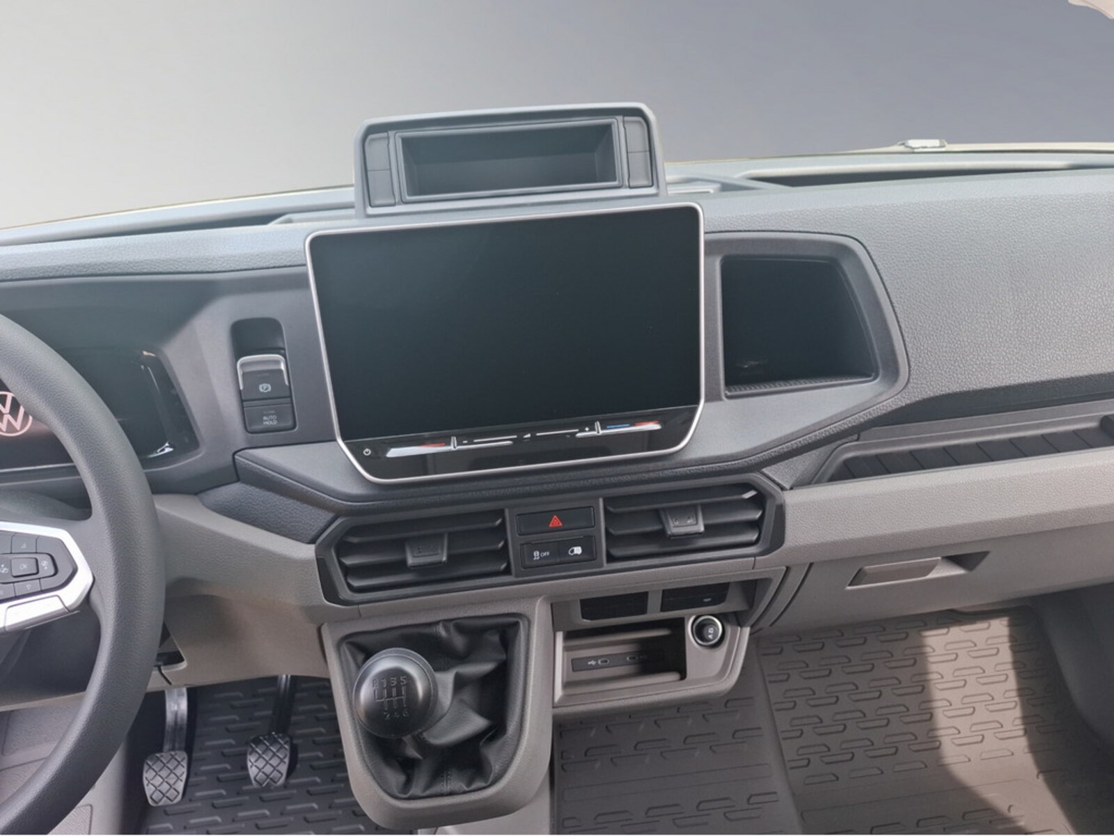 Volkswagen Crafter Kasten mittlerer Radstand – Bild 15