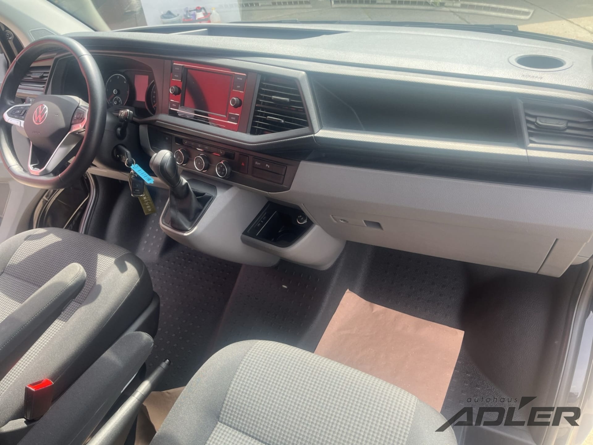 Volkswagen T6.1 Transporter Kasten kurzer Radstand