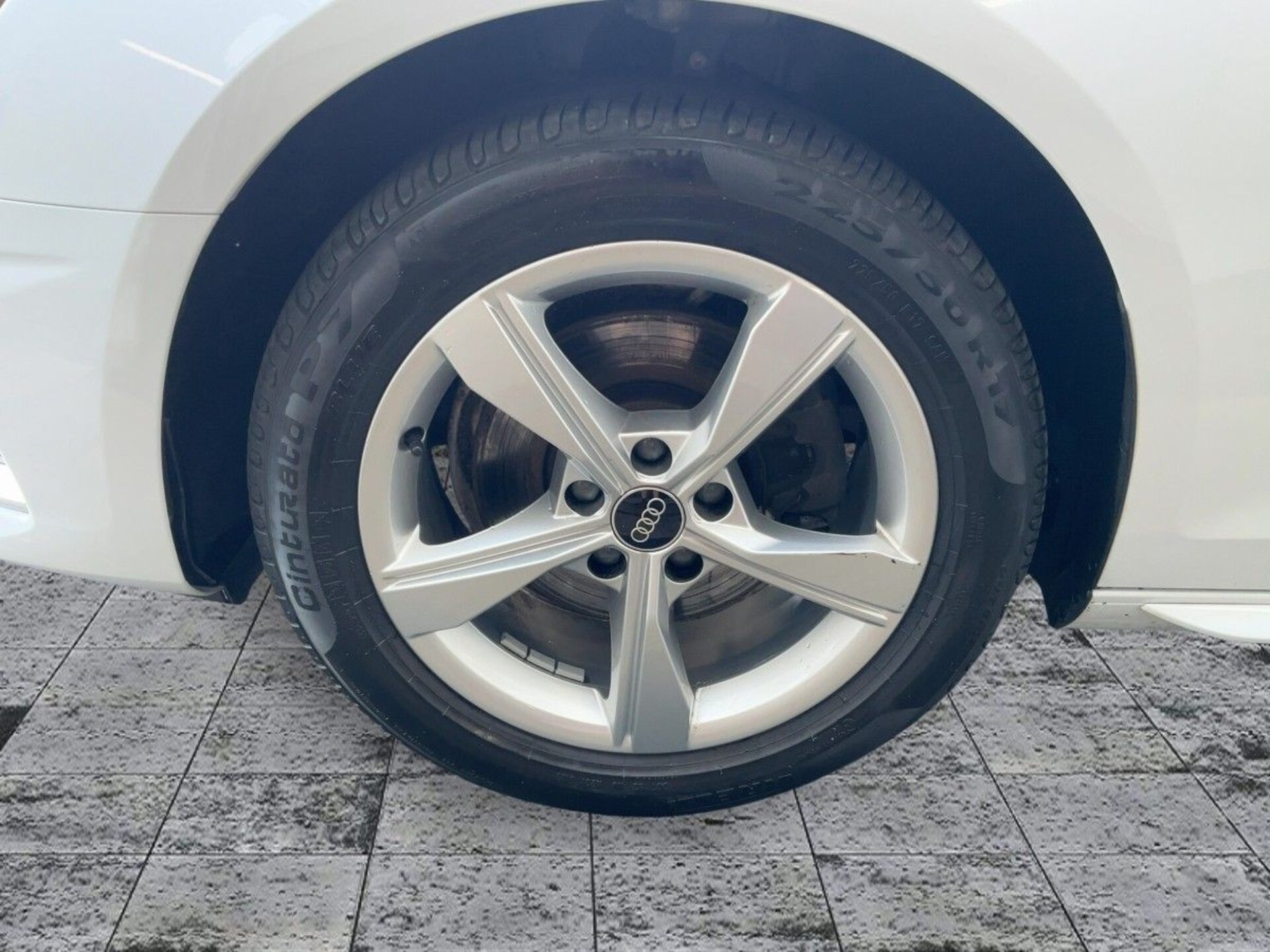 Audi A4 Avant Advanced