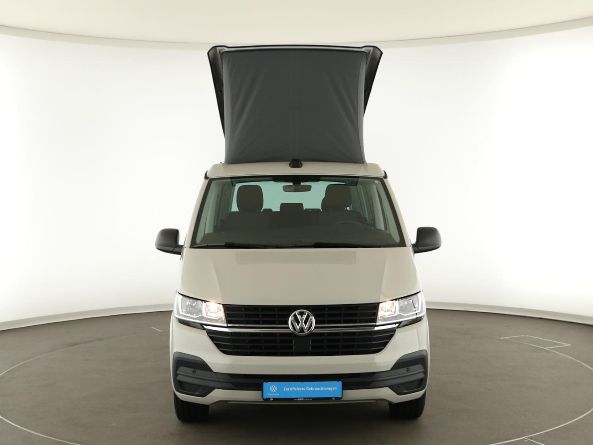 Volkswagen T6.1 California Beach