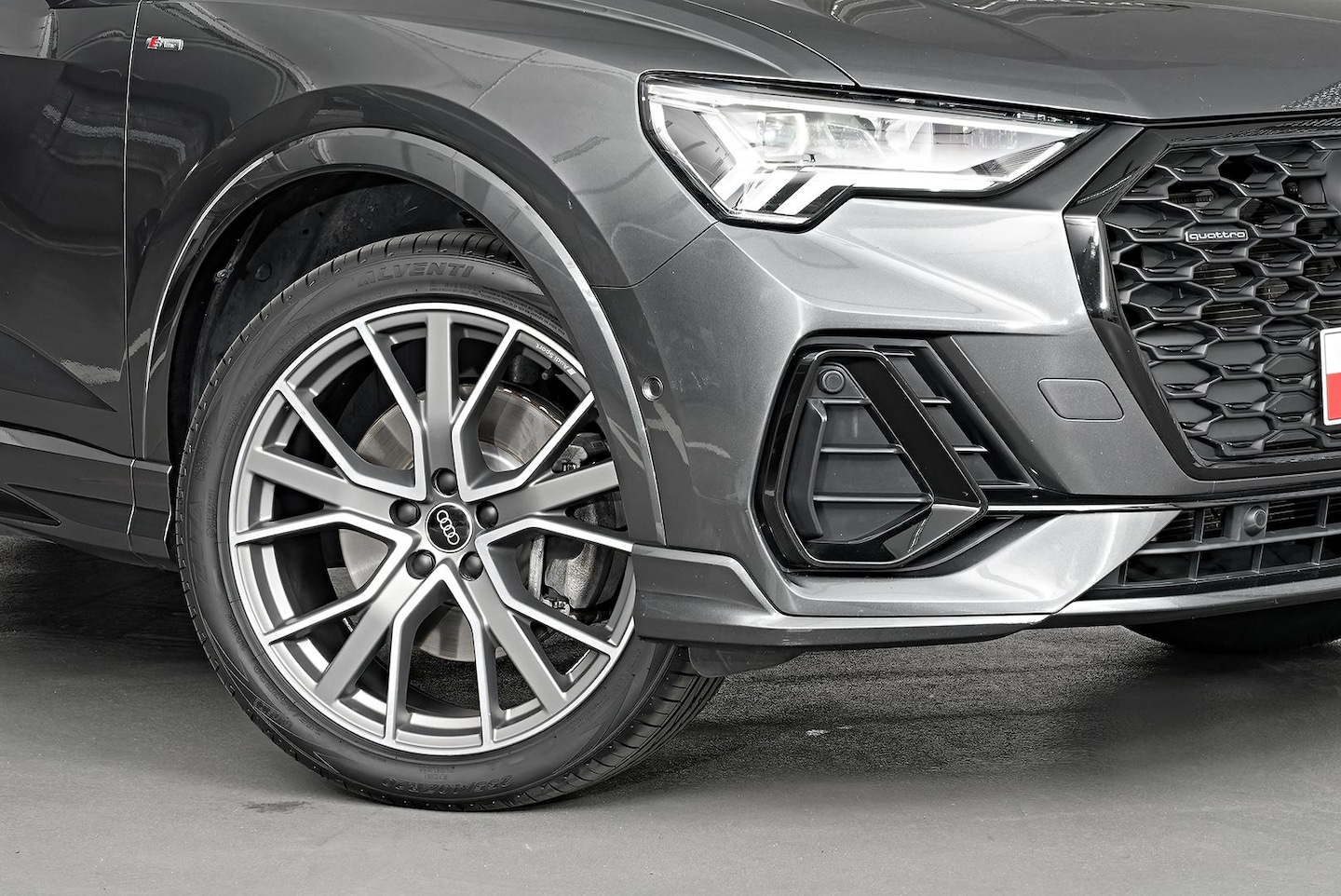 Image about Audi Q3 Sportback 40 TFSI quattro S tronic