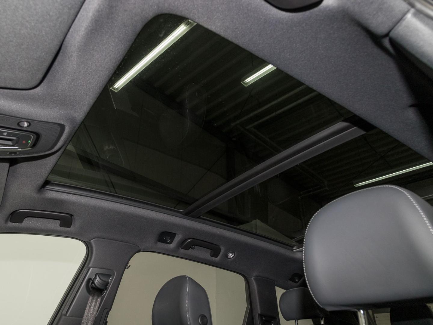 Image about Audi Q7 SUV S line 45 TDI quattro tiptronic