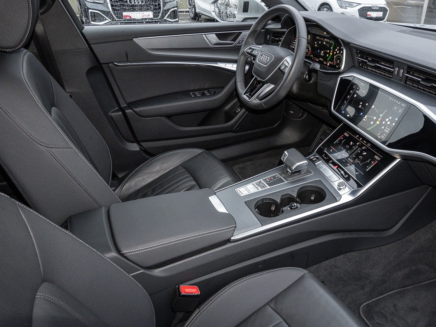 Bild über Audi A6 Avant advanced 45 TFSI quattro S tronic - für weitere Informationen kontaktieren Sie den Audi Partner