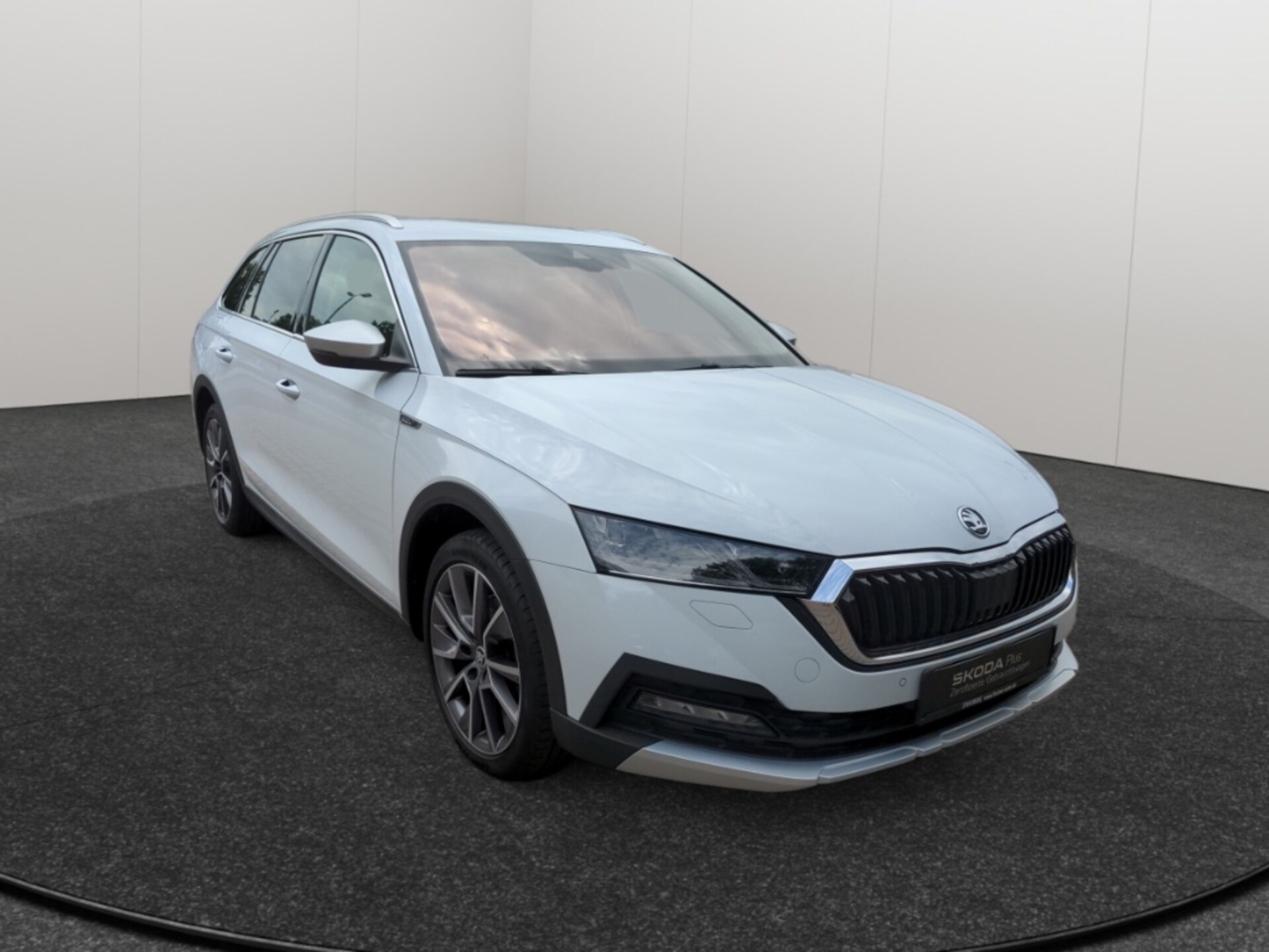 Skoda Octavia Combi SCOUT