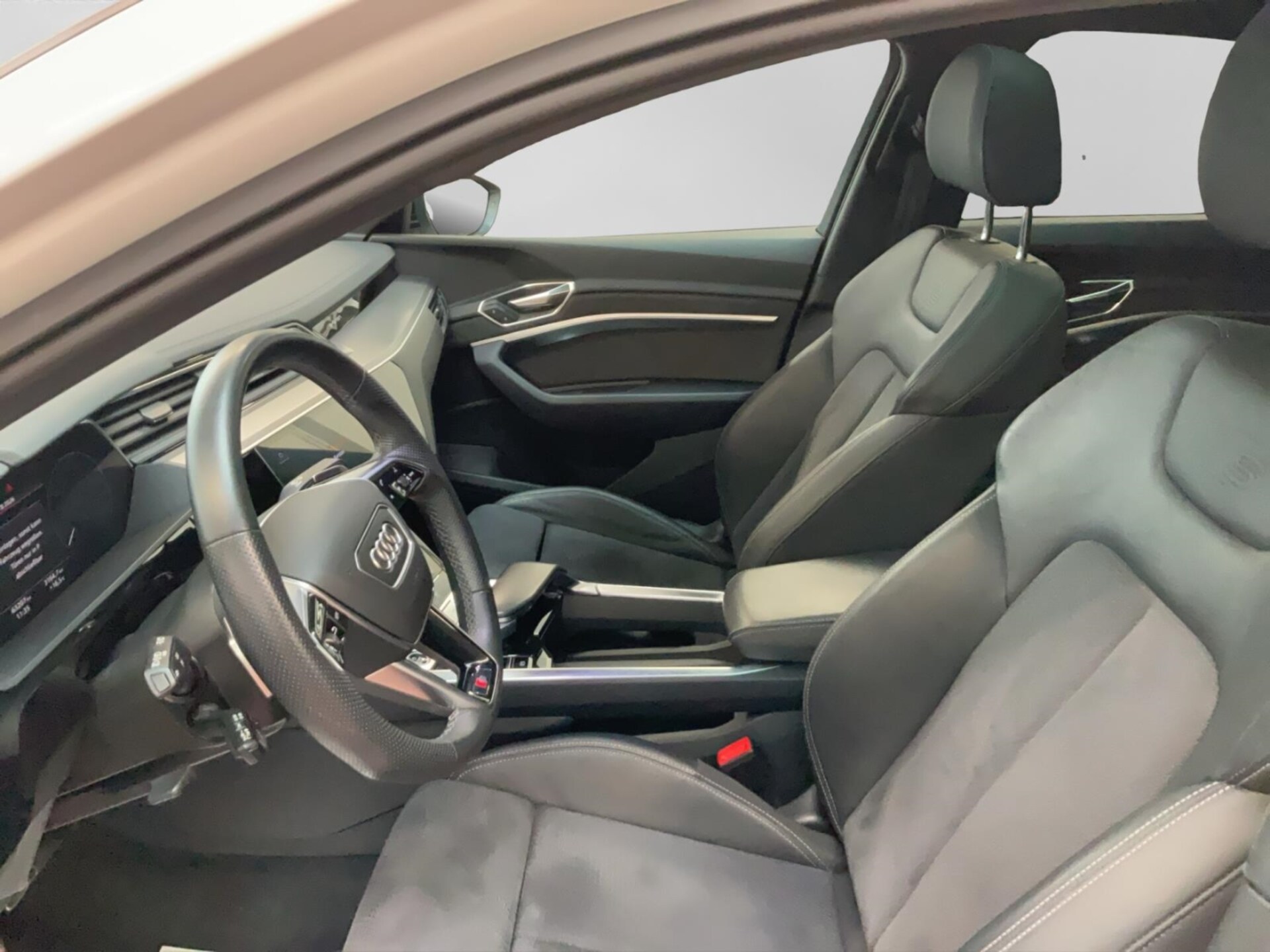 Audi Q8 Sportback e-tron Advanced